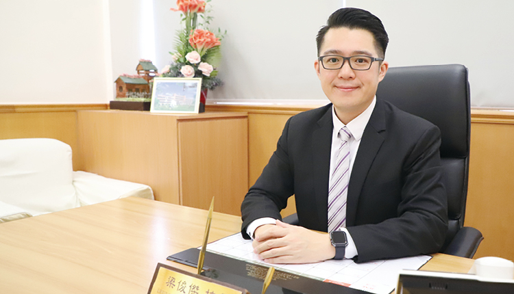 别让网上排名榜误导你   精明选校多面睇