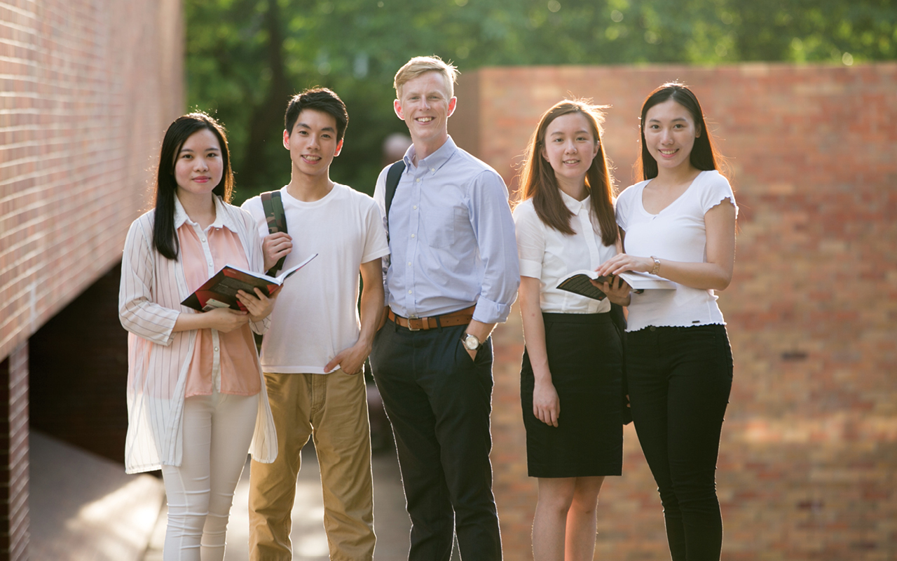 香港理工大学工业及系统工程学系　结合工程与物流管理 以科技培训为先　只要有热诚 文理科生皆适合（大学之路）