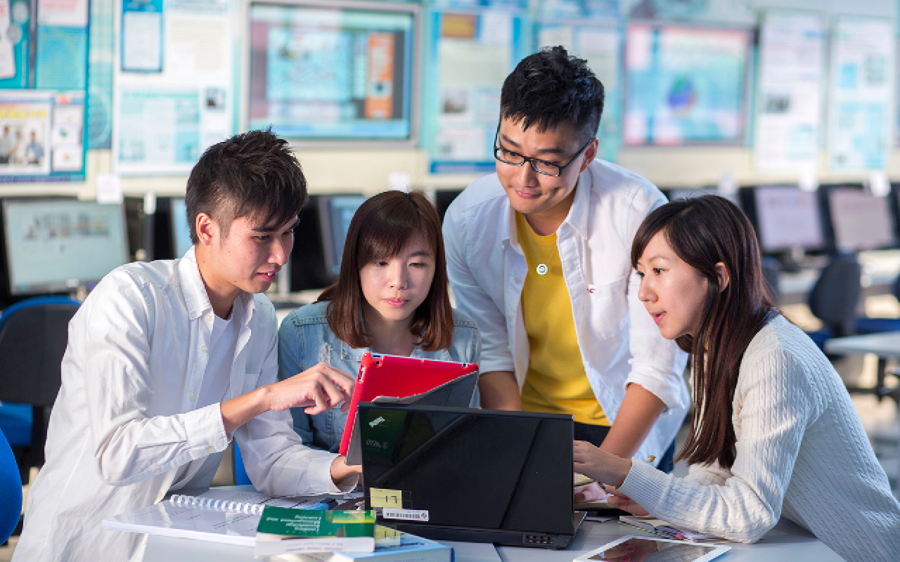 香港理工大学　工业及系统工程学系　综合工业及商业知识　成就未来行业骨干