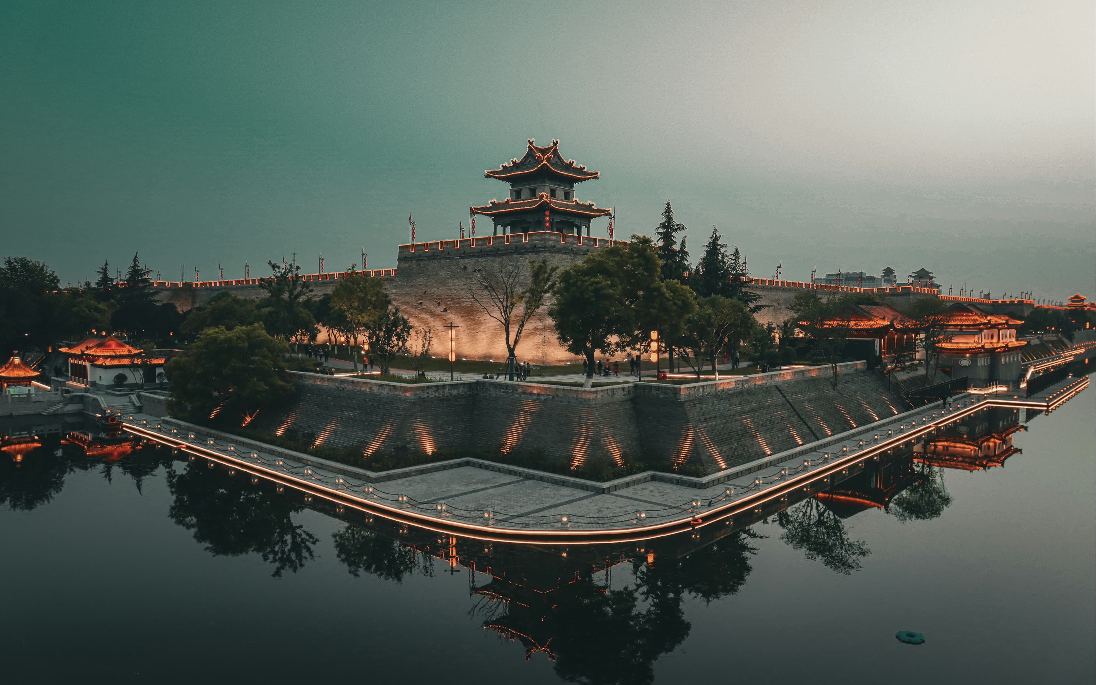学习秦汉文明　由兵马俑开始
